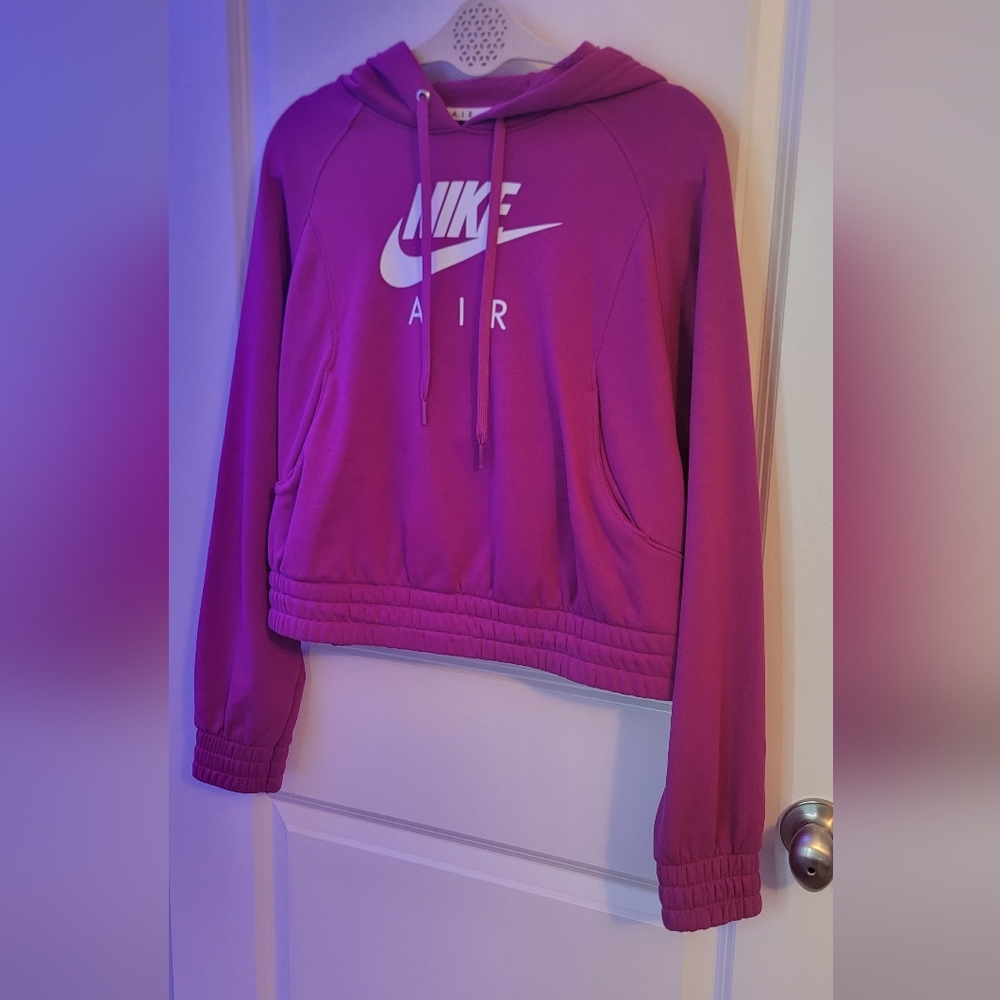 Nike Oversized Crop Hoodie Size S- Magenta